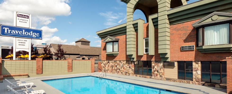 Calgary Hotel with Pool